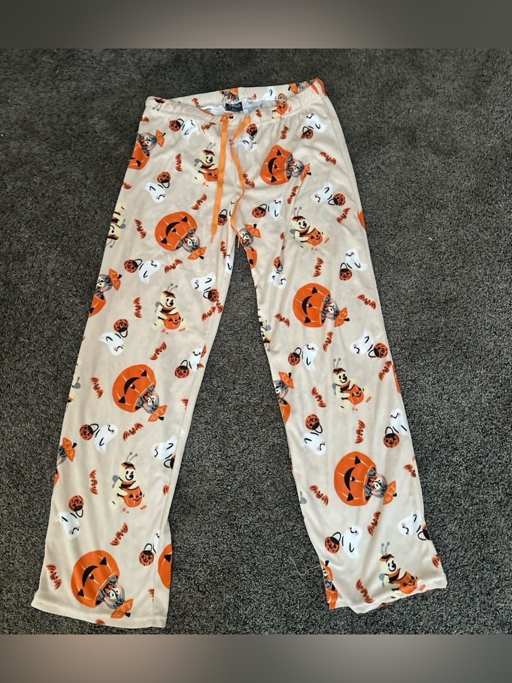 Winnie the Pooh Halloween Pjs bottoms Size Medium 0252 - Picture 1 of 2